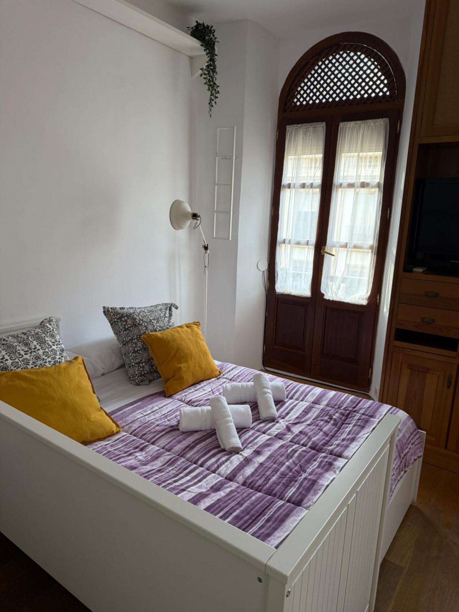 Cozy Studio 6 Min To Alhambra-2 Min To Cathedral Walking 그라나다 외부 사진